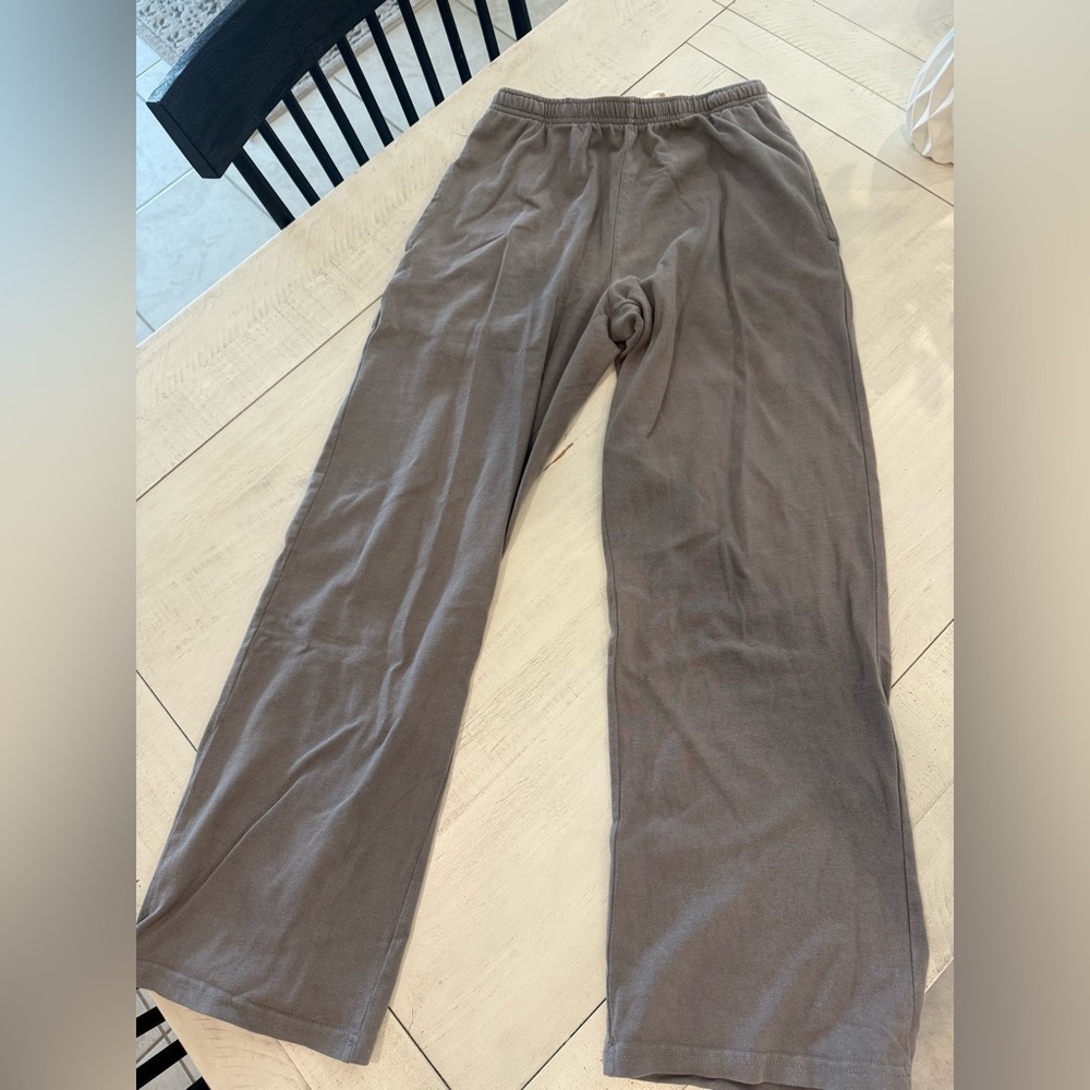 ✨NEW✨ Brandy Melville Sweats